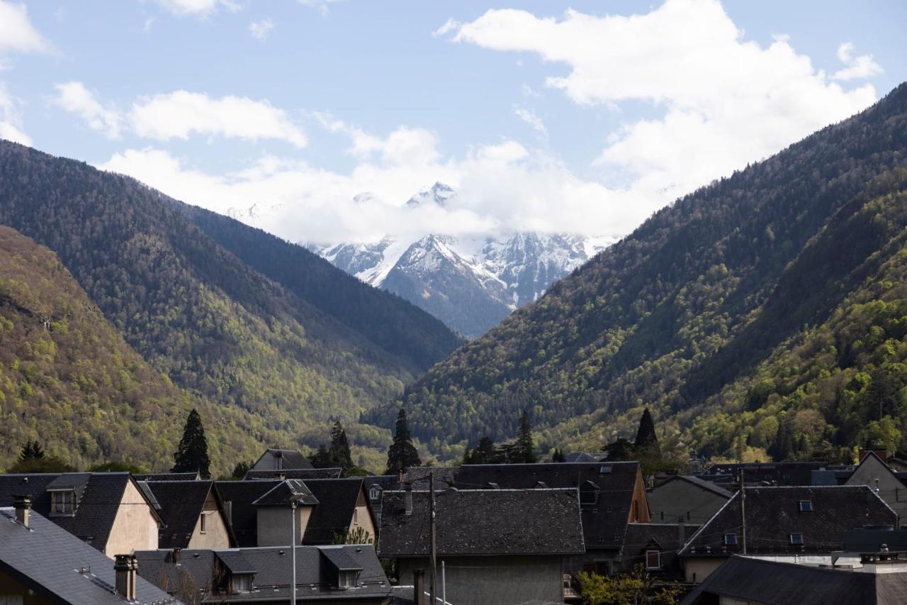 Le 41 Avenue Foch Hotel Bagneres-de-Luchon Bagian luar foto