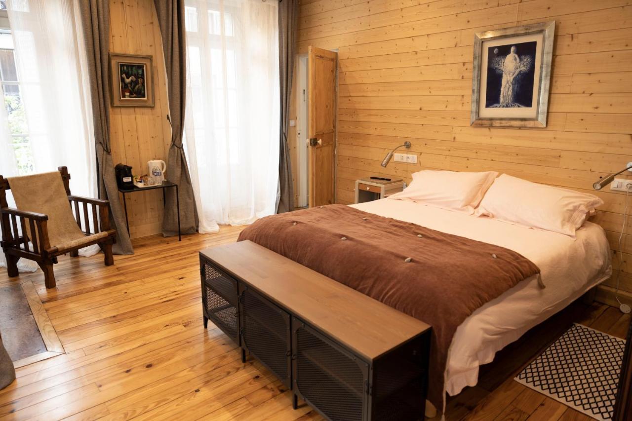 Le 41 Avenue Foch Hotel Bagneres-de-Luchon Bagian luar foto